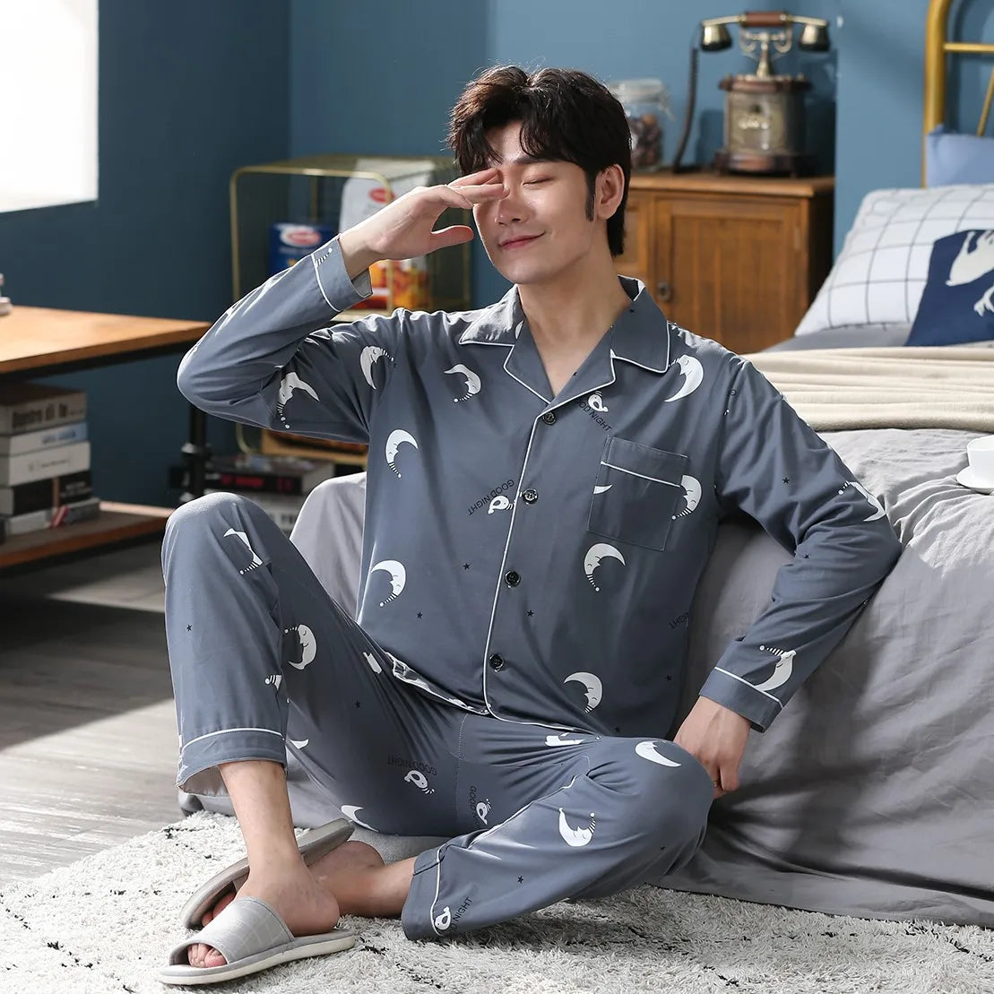 High Quality Autumn Pajamas Mens Milk Silk Sleepwear Long Sleeve 2 Pieces Pajama Set Men Casual Style