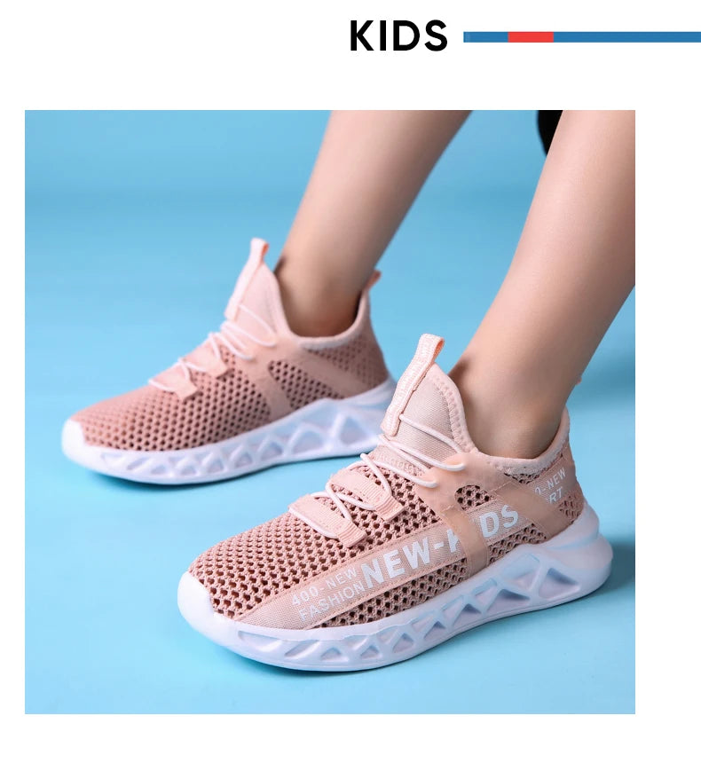 Girl or Boy Light Mesh Sumer Sneakers Shoes 4-6Yrs