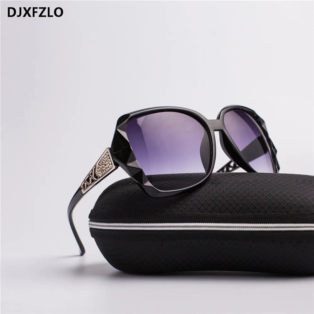 Luxury Women Fashion Square Sunglasses