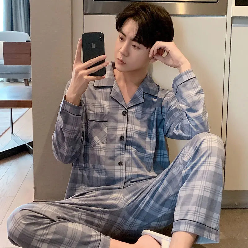 High Quality Autumn Pajamas Mens Milk Silk Sleepwear Long Sleeve 2 Pieces Pajama Set Men Casual Style
