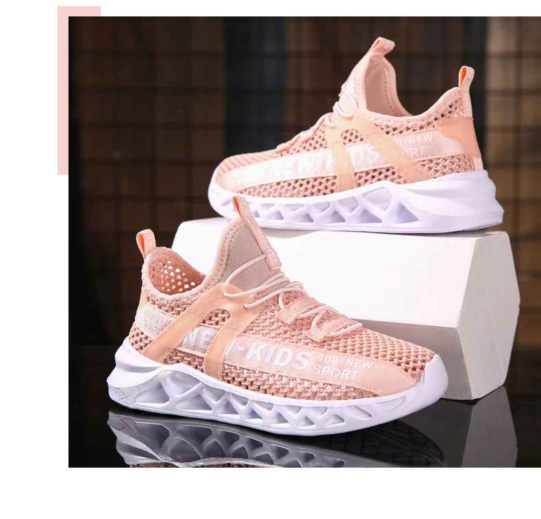 Girl or Boy Light Mesh Sumer Sneakers Shoes 4-6Yrs