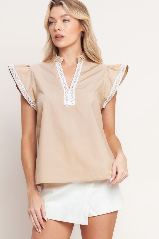EASY TO ADMIRE WOVEN TOP