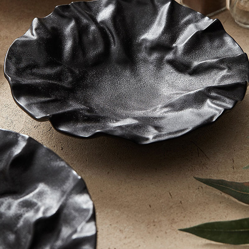 Japanese-Inspired Ripple Deep Ceramic Dish | 3CARATS
