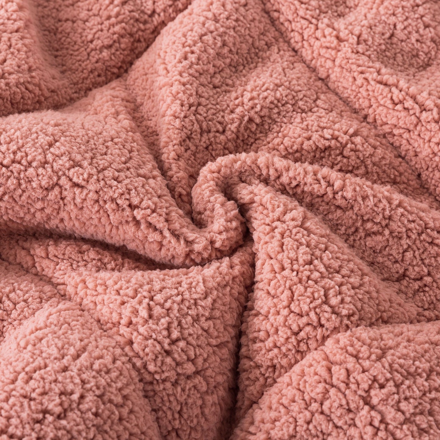 Ultra Soft All Season Reversible Plush Sherpa Lined Comforter, Twin, Queen, King