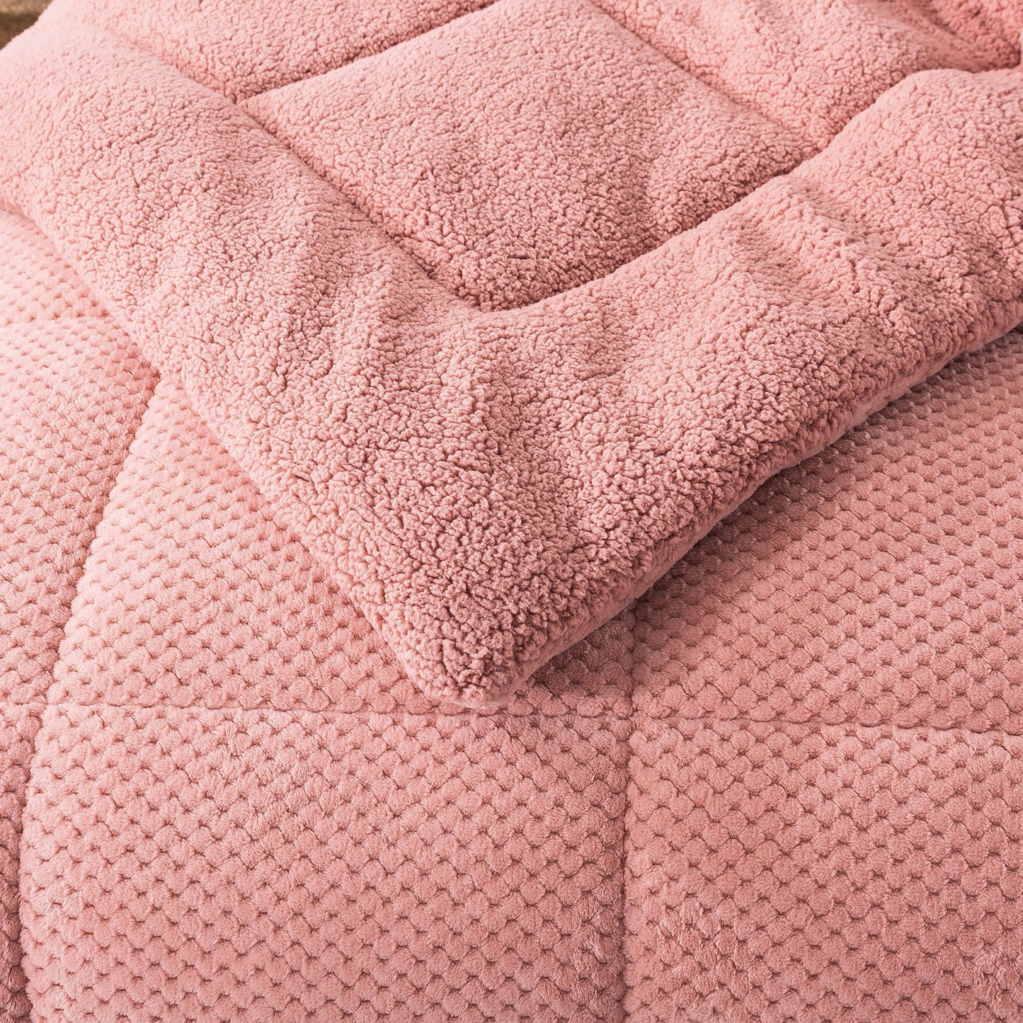 Ultra Soft All Season Reversible Plush Sherpa Lined Comforter, Twin, Queen, King