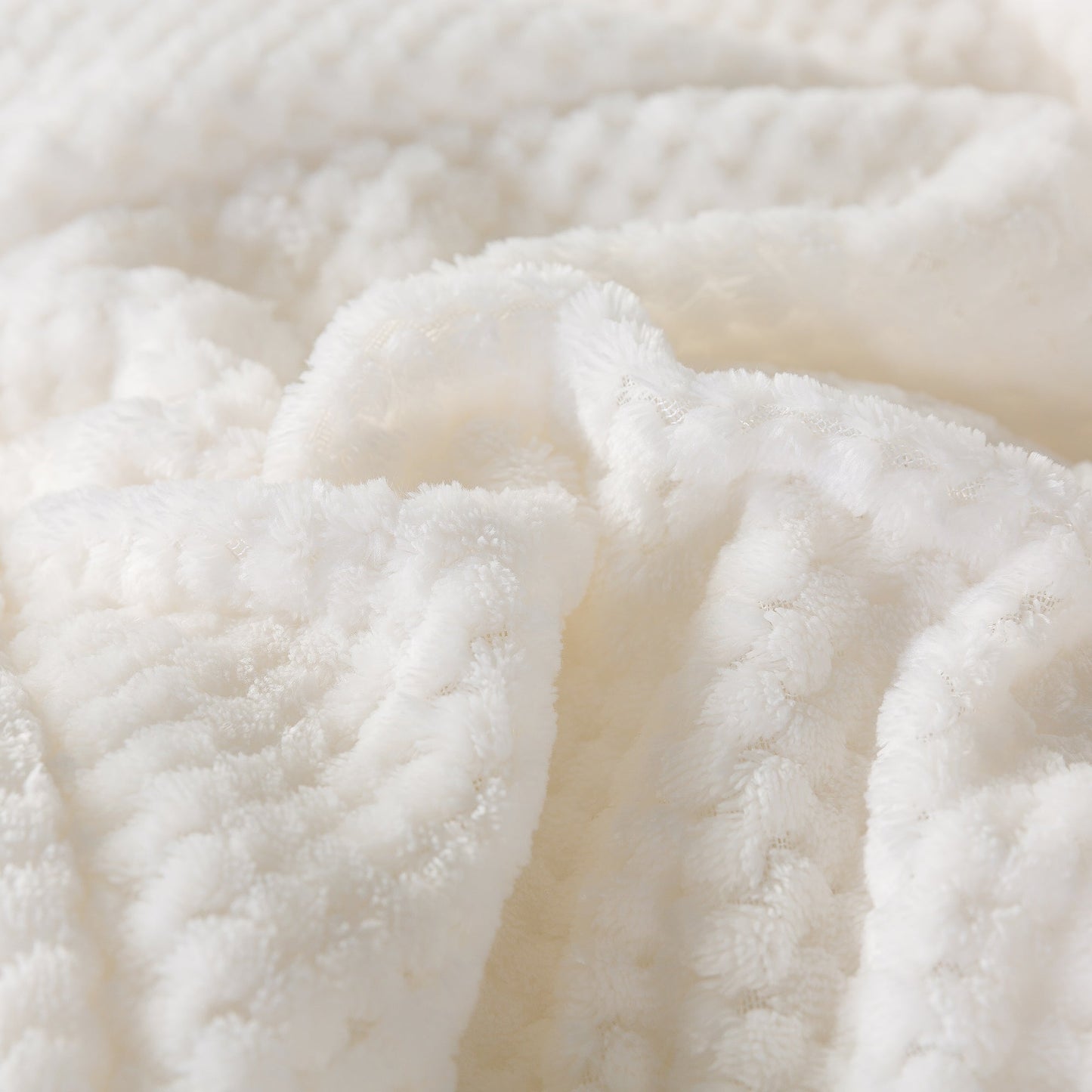 Ultra Soft All Season Reversible Plush Sherpa Lined Comforter, Twin, Queen, King