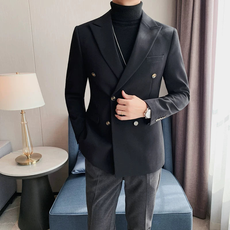 Summer White Double Breasted Slim Casual Suit
