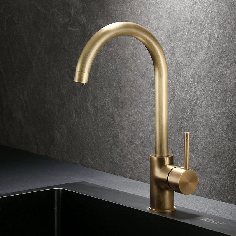 Retro Copper Antique Kitchen Faucet Hot and Cold Wash Basin Sink Pull-out Rotate