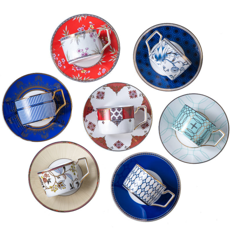 European-Style Elegant High-End Bone China Coffee Cup and Saucer Ceramic Gold Rim British Retro Style