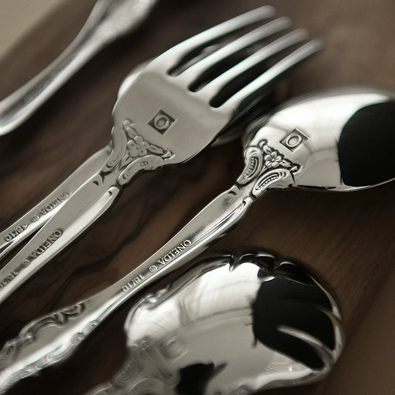 European Style Vintage Engraving 18-10 Stainless Steel Western Food Knife and Fork Tableware Set Full Set Knife, Fork and Spoon Household Three-Piece Set