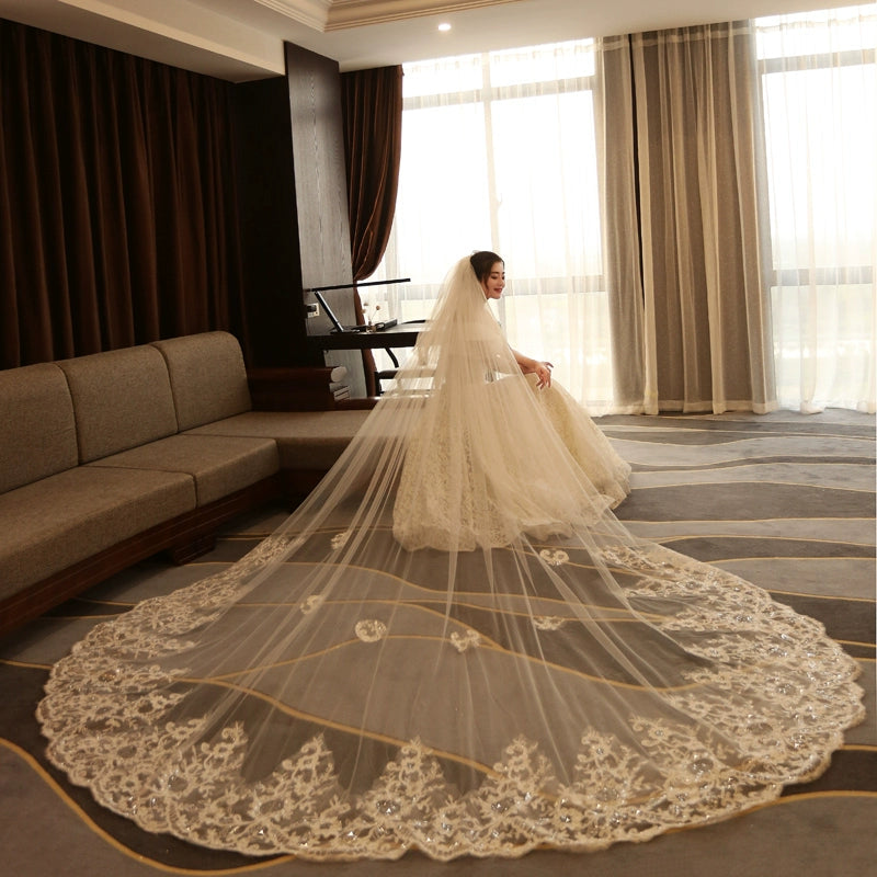 Super Long Tail White Lace Premium Wedding Veil