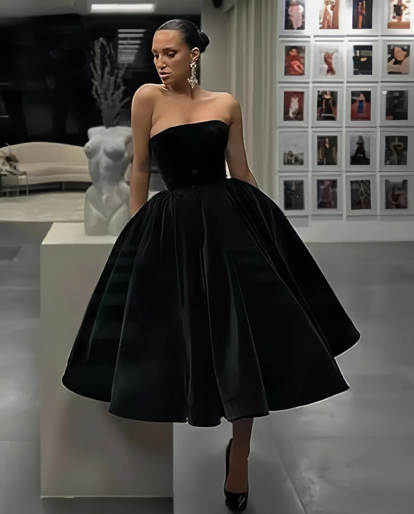 Dark Red Velvet Midi Prom Dresses A-Line Strapless Crystals Pleated Velour Knee Length Formal Party Dresses