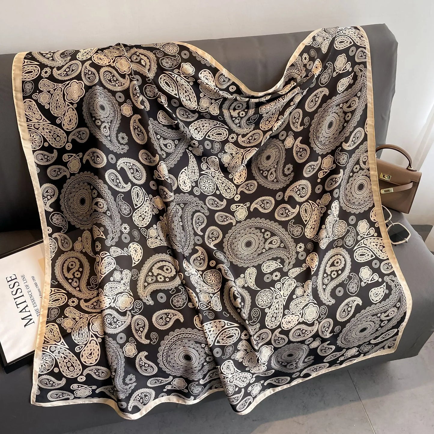 Luxury Horse Print Square Scarf Vintage Imitation Silk Shawl Scarf  Women Windproof Outdoor Head Wrap 110*110cm