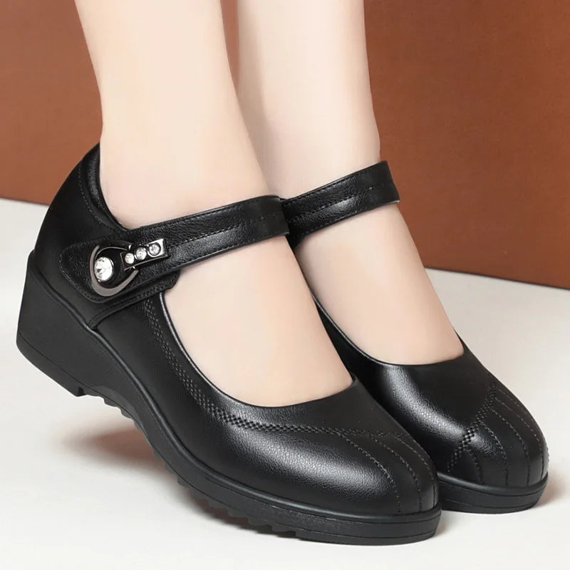 Women's Wedge Anti-slip Comfortable Soft Leather Shoes