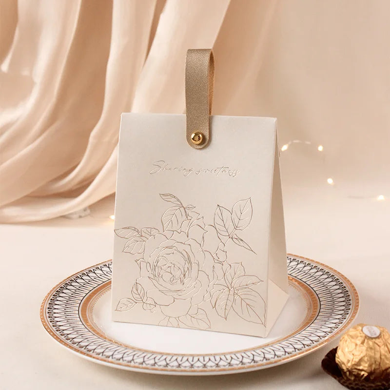 20/50Pcs New Cream White Wedding Box Vintage French Hand-Held Champagne Bow Texture Anniversary Festival High Quality Paper Box