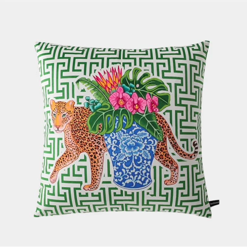 Home Gorgeous Cushion Cover Oriental Mystical Animals Print Ancient Style Decorative Pillow Case 50x50cm