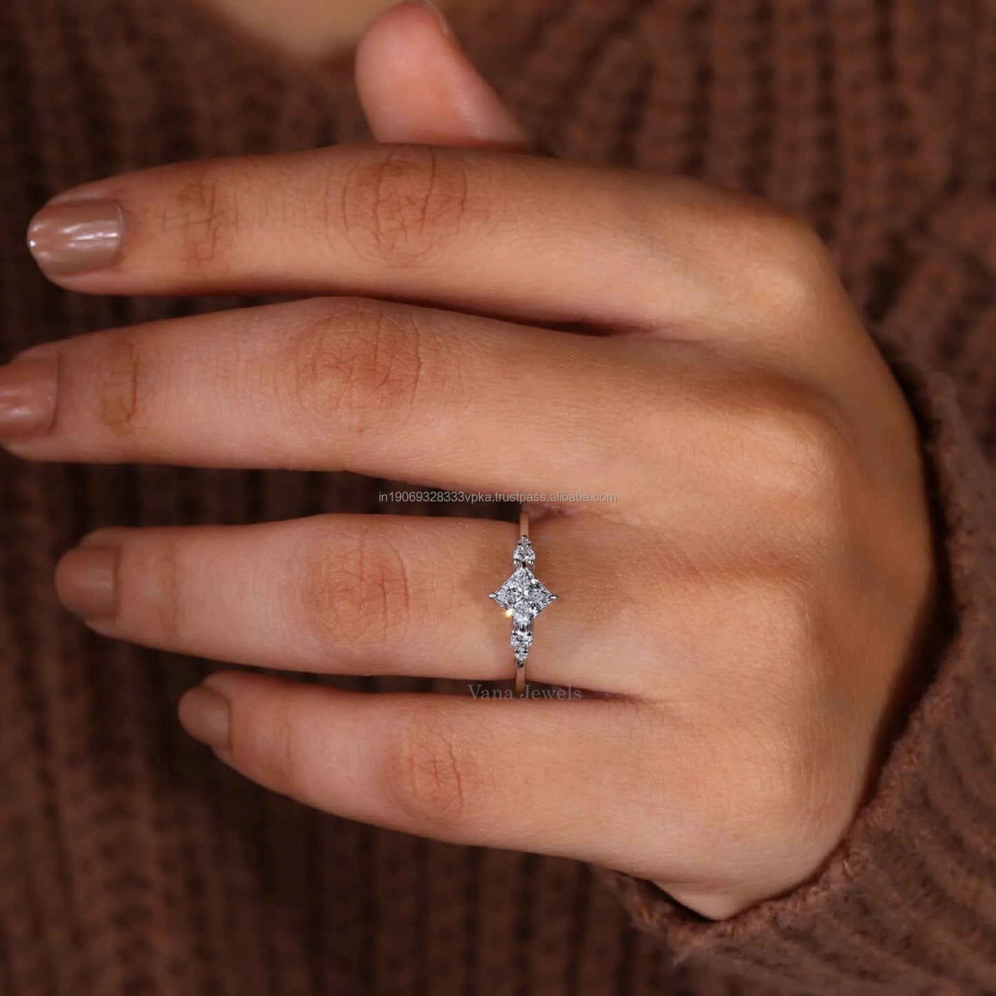 Eco-Friendly Princess Cut Lab Grown Diamond 14K Solid Gold Engagement Ring Proposal Gift Vana Jewels Trendy IGI Certification