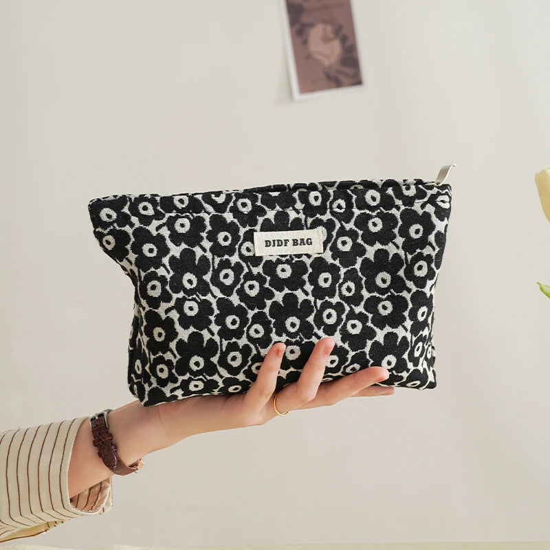 Women's Cosmetic Seaweed Large Capacity Storage Bag