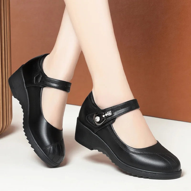 Women's Wedge Anti-slip Comfortable Soft Leather Shoes