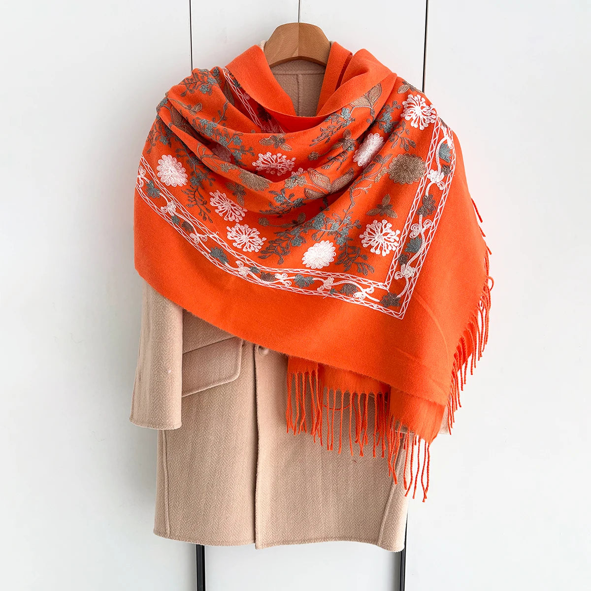 Many Colors Floral Warm Scarf For Women 70*210cm Luxury Faux Cashmere Shawl Winter Thick Pashmina Tassels Poncho Elegant Wrap