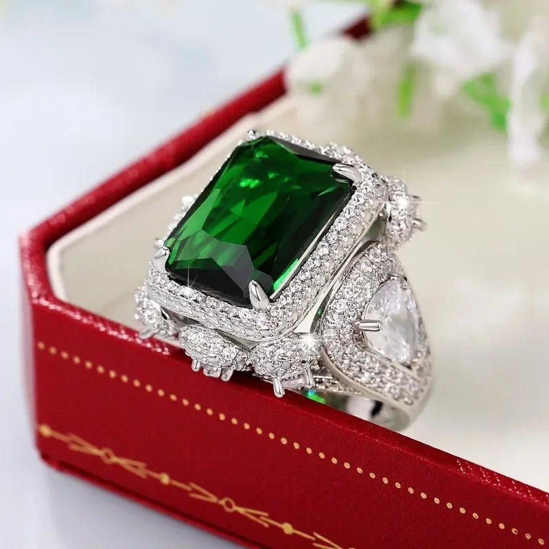 Women's Luxury Emerald Cubic Zirconia Jewelry Ring
