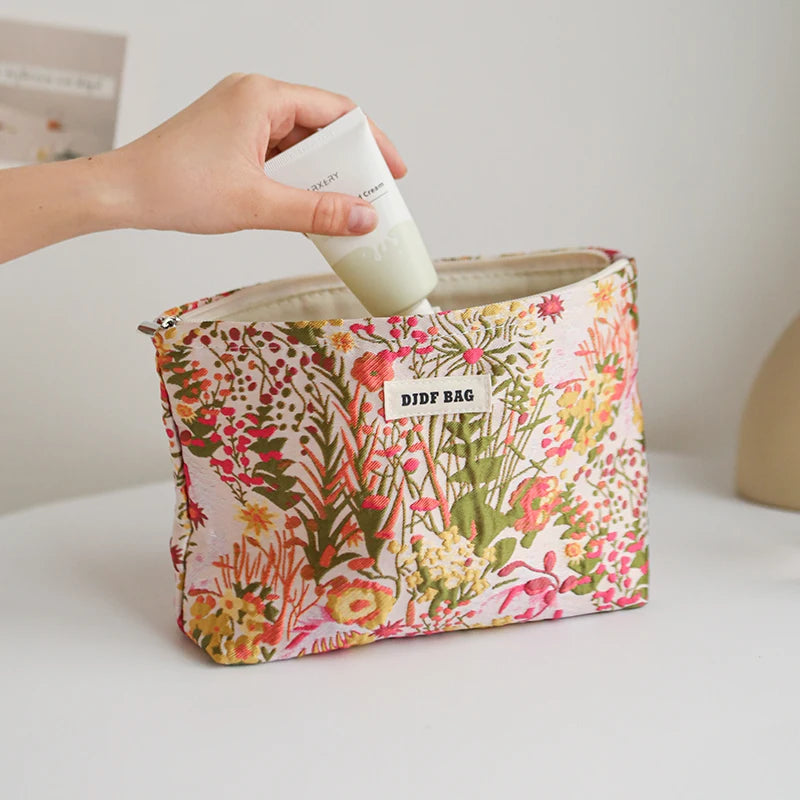 Women's Cosmetic Seaweed Large Capacity Storage Bag
