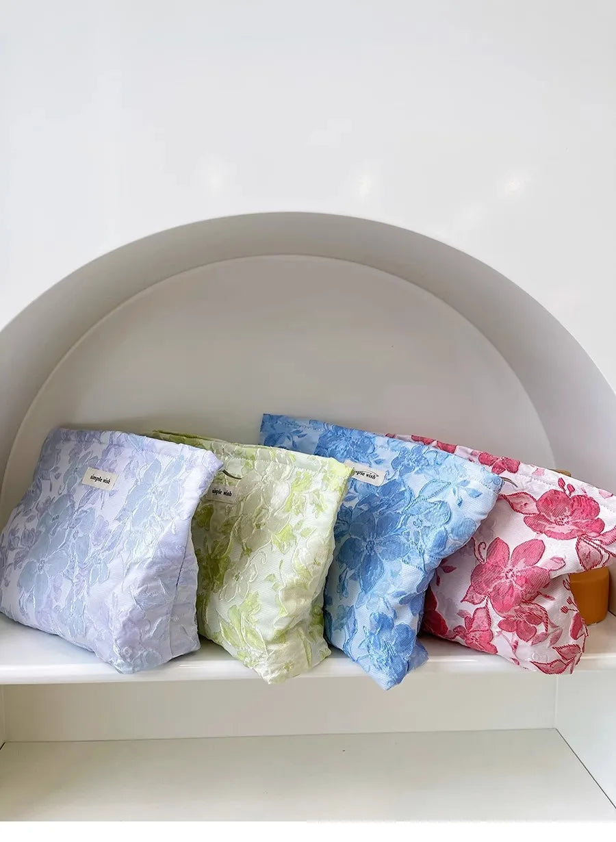 Fashion Floral Print Zipper Cosmetic Bag Travel Essentials Organizer Makeup Toiletry Pouch Portable Women's Makeup Bag