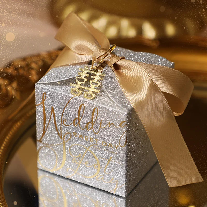 New Wedding Candy Box With Pearl Ribbon Bow High-End Gift Chocolate Box High Quality Glitter Powder Shell Gift Box