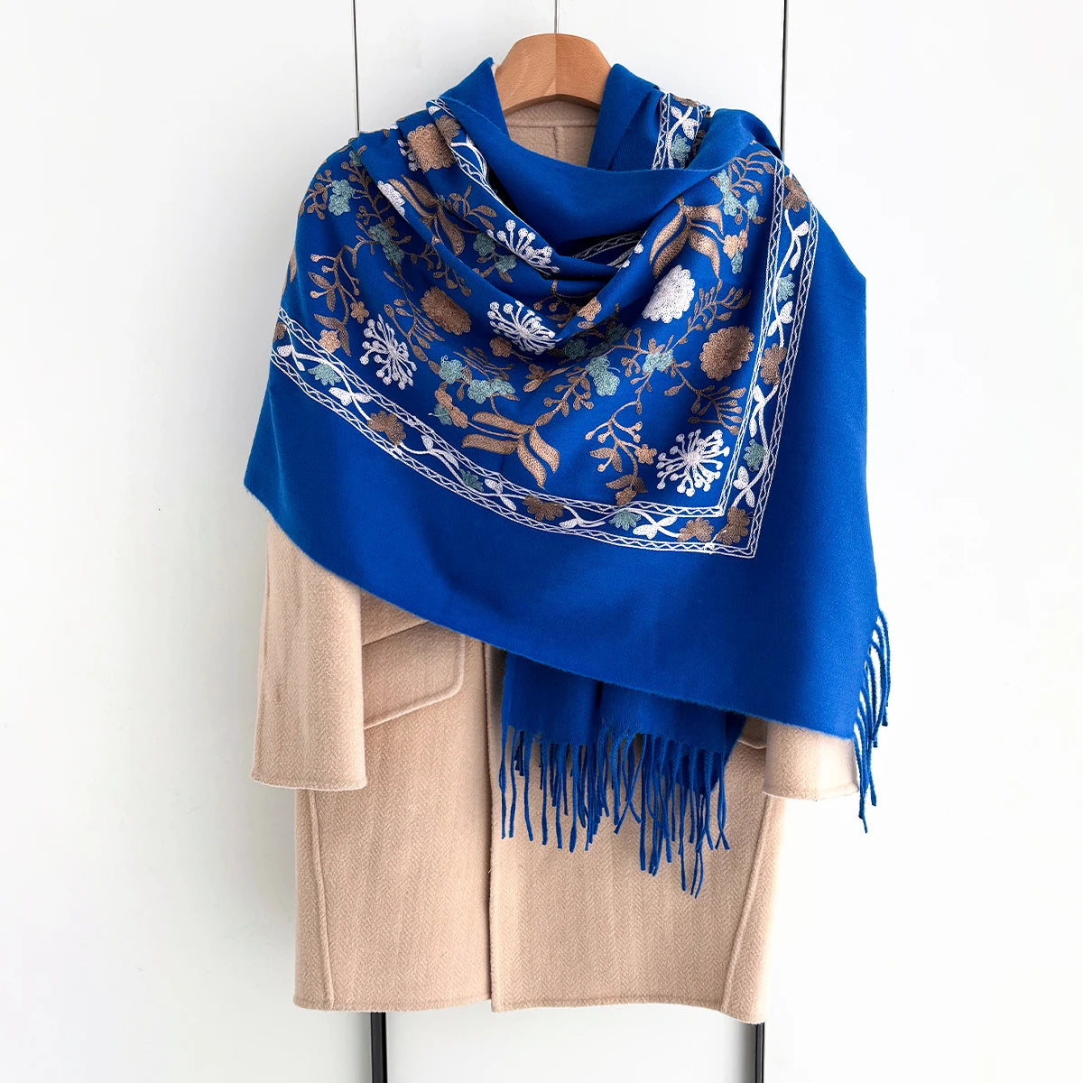 Many Colors Floral Warm Scarf For Women 70*210cm Luxury Faux Cashmere Shawl Winter Thick Pashmina Tassels Poncho Elegant Wrap