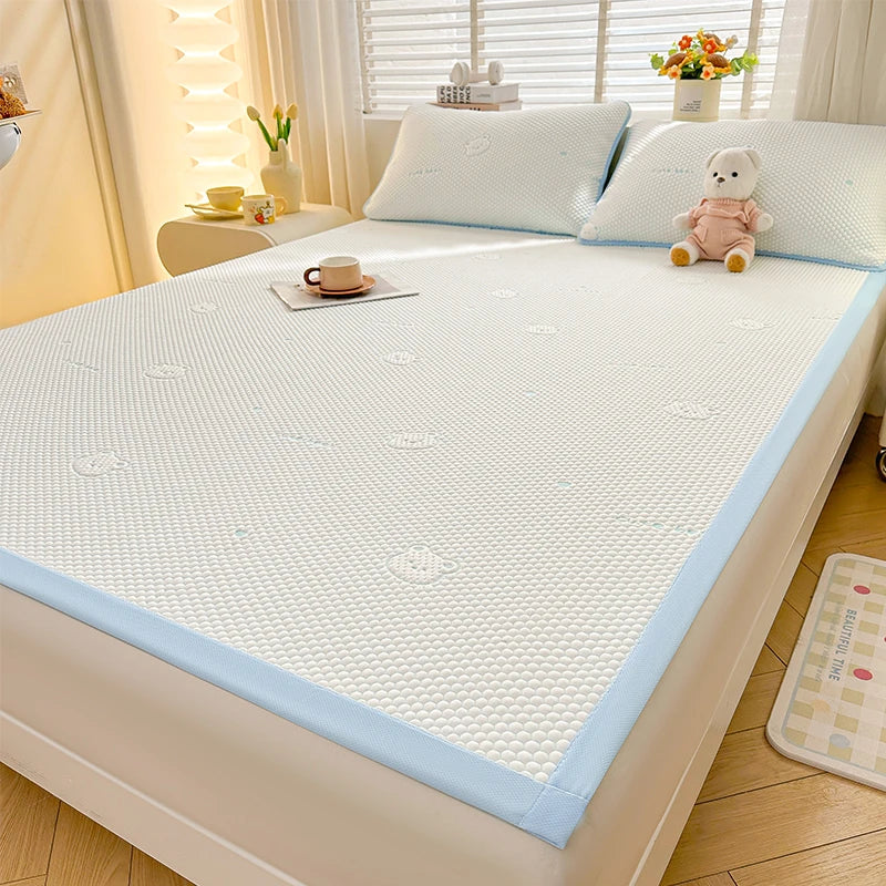 Summer 1PC Blue Cooling Pad Bed, Cute Cartoon Bear Printing Silk Pad, Washable Air Conditioning Soft Pad, Class A