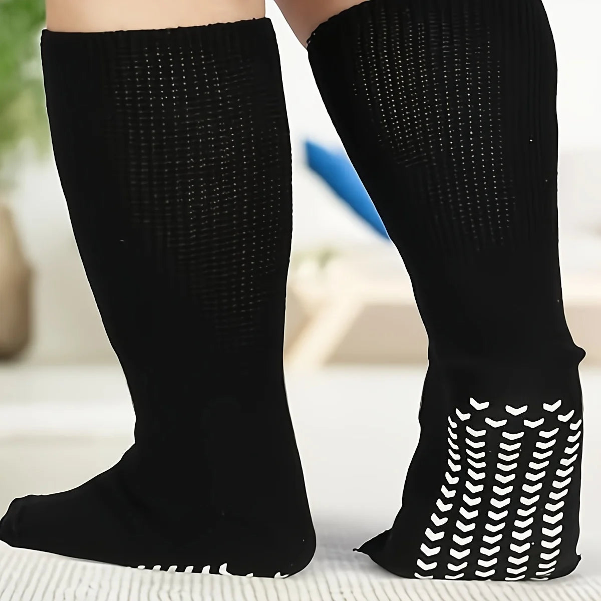Extra Wide Socks for Swollen Feet,Soft Stretchy Senior Diabetic Socks Men's & Women's Non-slip