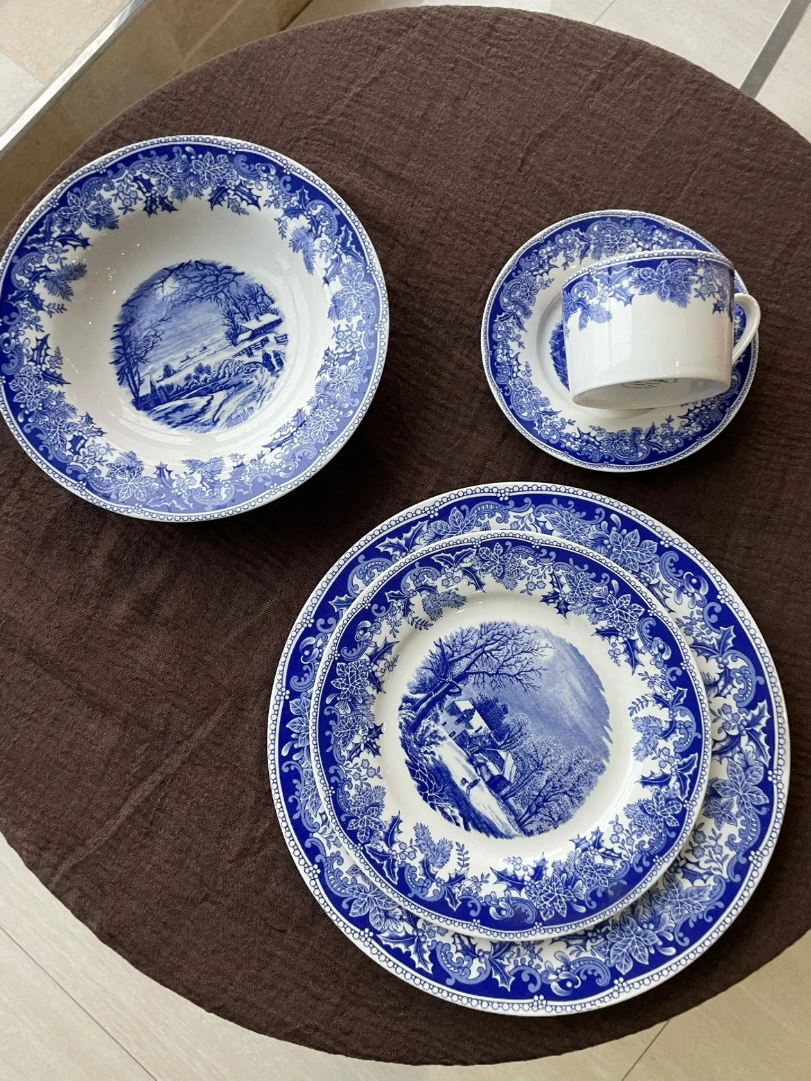 American country style winter snow scenery, glazed color steak, pasta, dinner plate, afternoon tea, coffee cup, plate