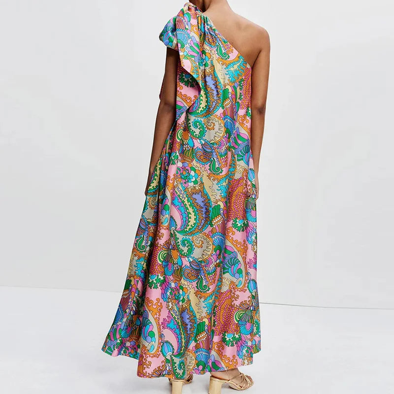 Summer Satin One-piece Robes Fashion Pattern Printed Skew Collar Halter Dress Elegant Off Shoulder Pleated Party Dress