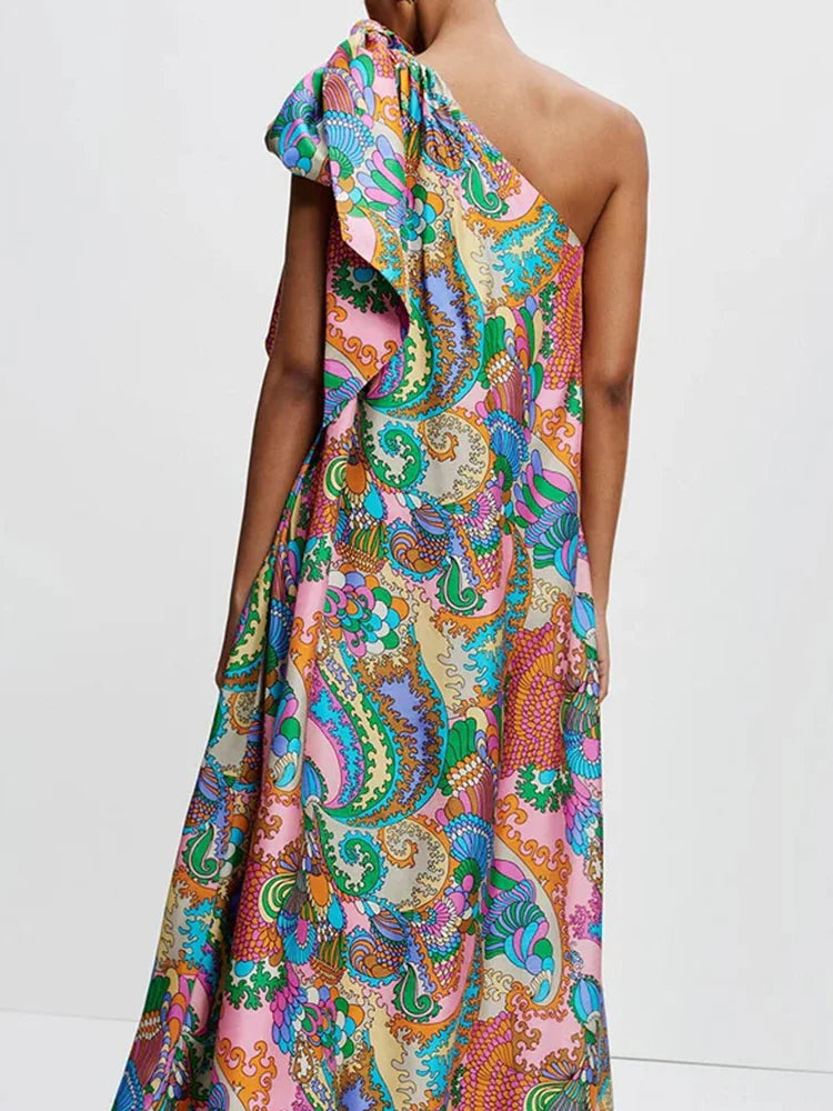 Summer Satin One-piece Robes Fashion Pattern Printed Skew Collar Halter Dress Elegant Off Shoulder Pleated Party Dress