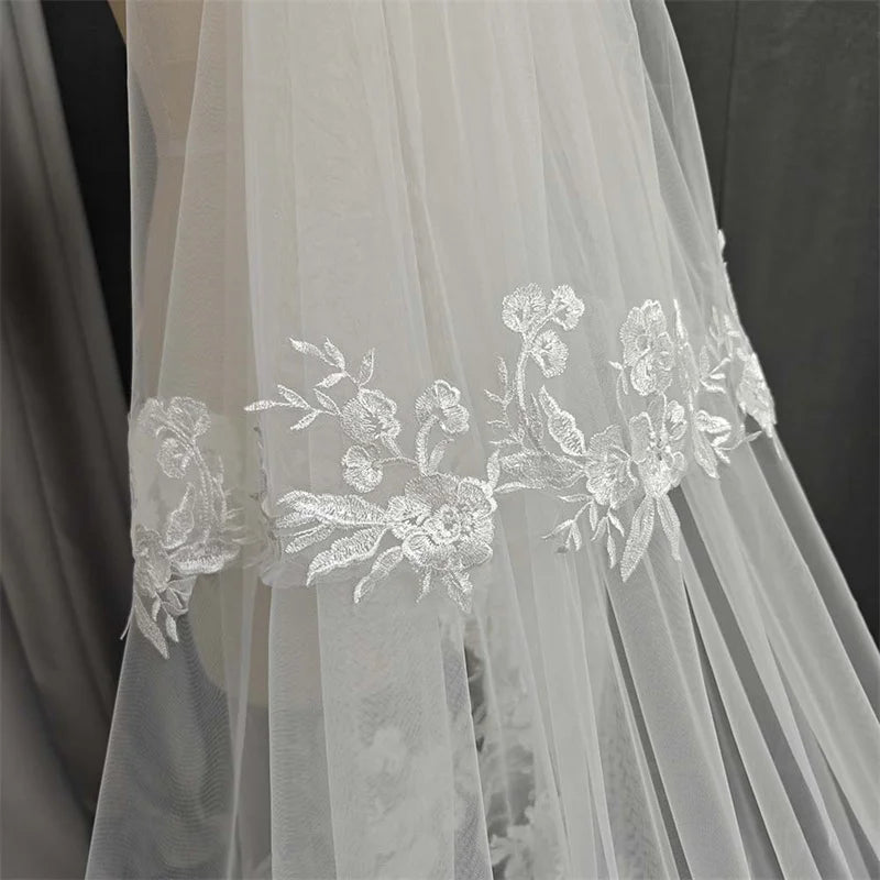 Wedding Veil with Shiny Sequins Lace Customized 2 Tiers 3 Meters Long Bridal Veil with Comb