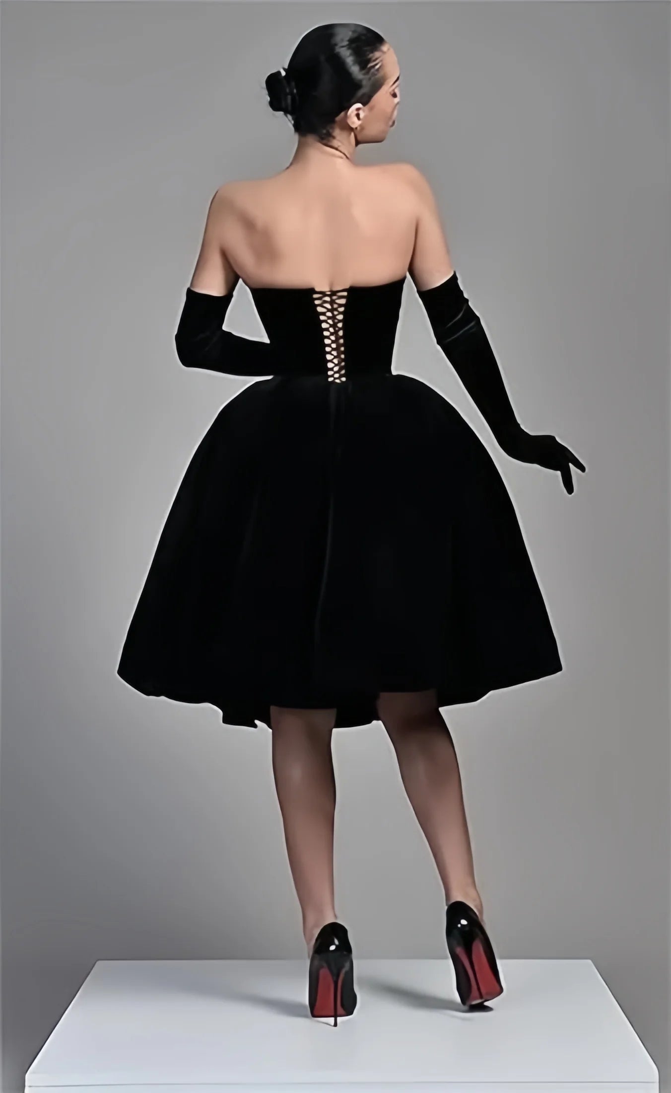 Dark Red Velvet Midi Prom Dresses A-Line Strapless Crystals Pleated Velour Knee Length Formal Party Dresses