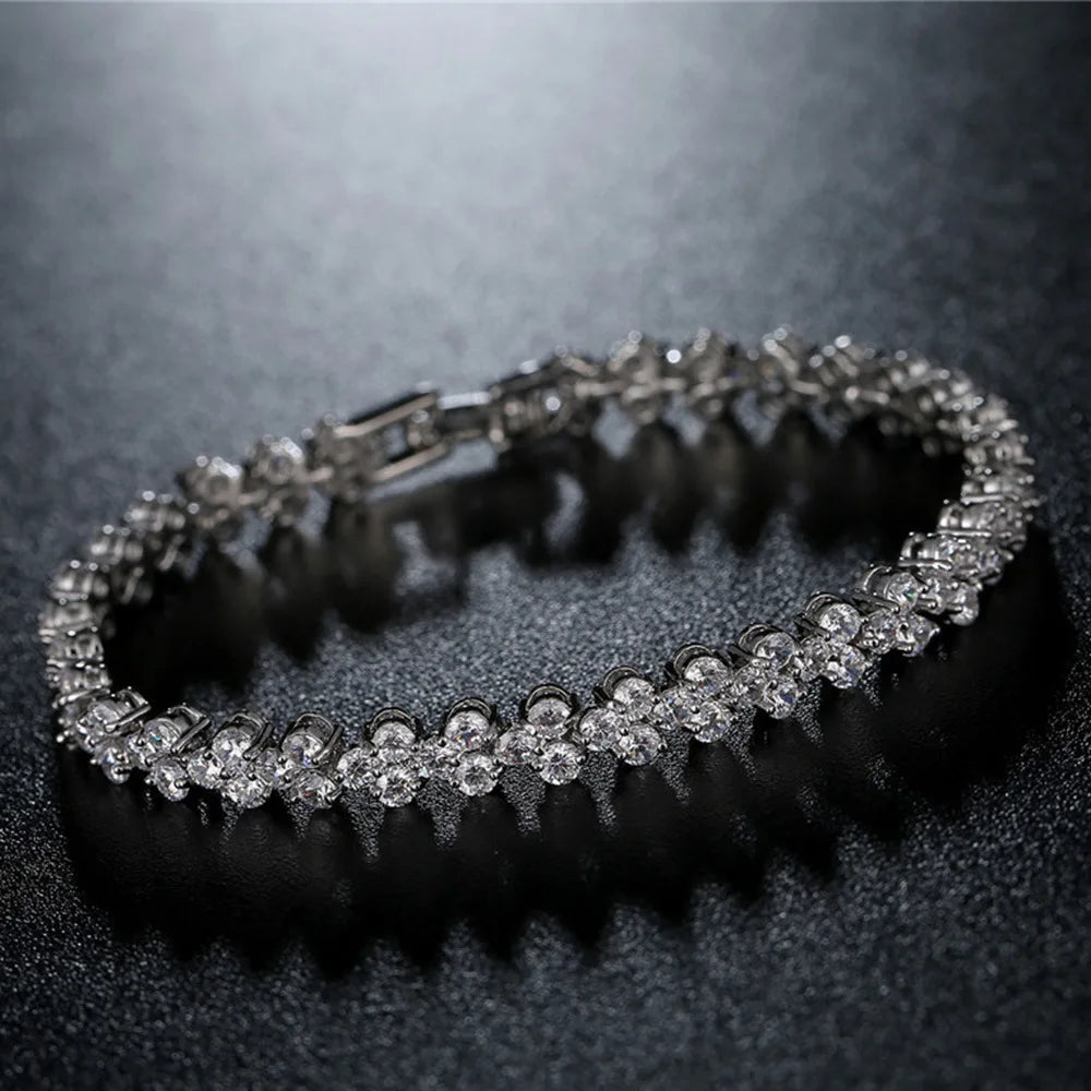 Flash Diamond Bracelet Women's Exquisite Zircon Luxury High-end Gas Tide Jewelry 2025