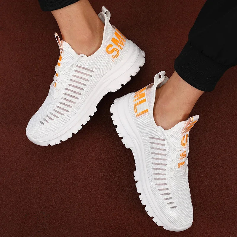 Fashionable Men's Sports Lightweight Breathable Fast Drying Mesh Non Slip Shoes