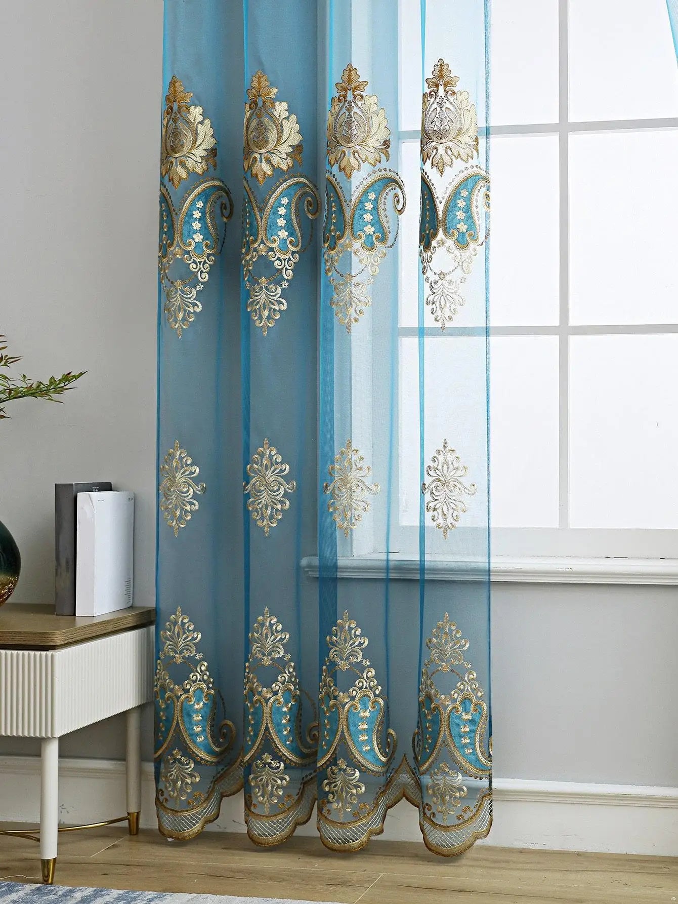 Modern European High Luxury Embroidered Bedroom and Living Room Screen Curtain 1PC