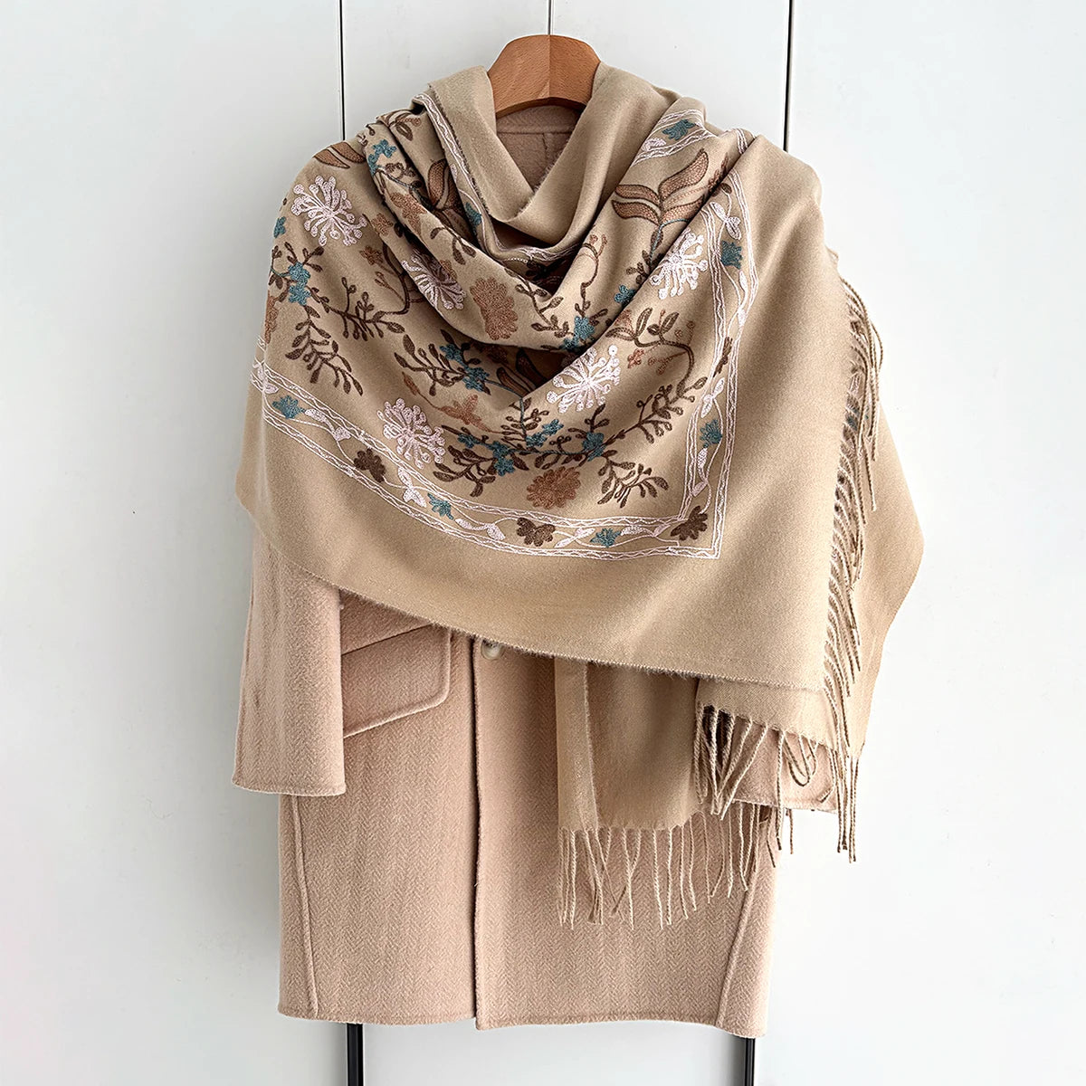 Many Colors Floral Warm Scarf For Women 70*210cm Luxury Faux Cashmere Shawl Winter Thick Pashmina Tassels Poncho Elegant Wrap