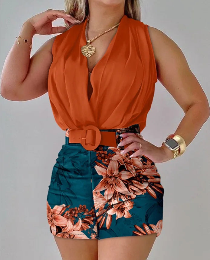 Trendy Print Short Two Piece Set Women Halter Neck Sleeveless Tops Belt High Waist Slim Shorts