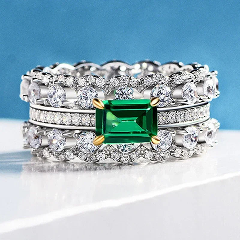 Women's Luxury Emerald Cubic Zirconia Jewelry Ring