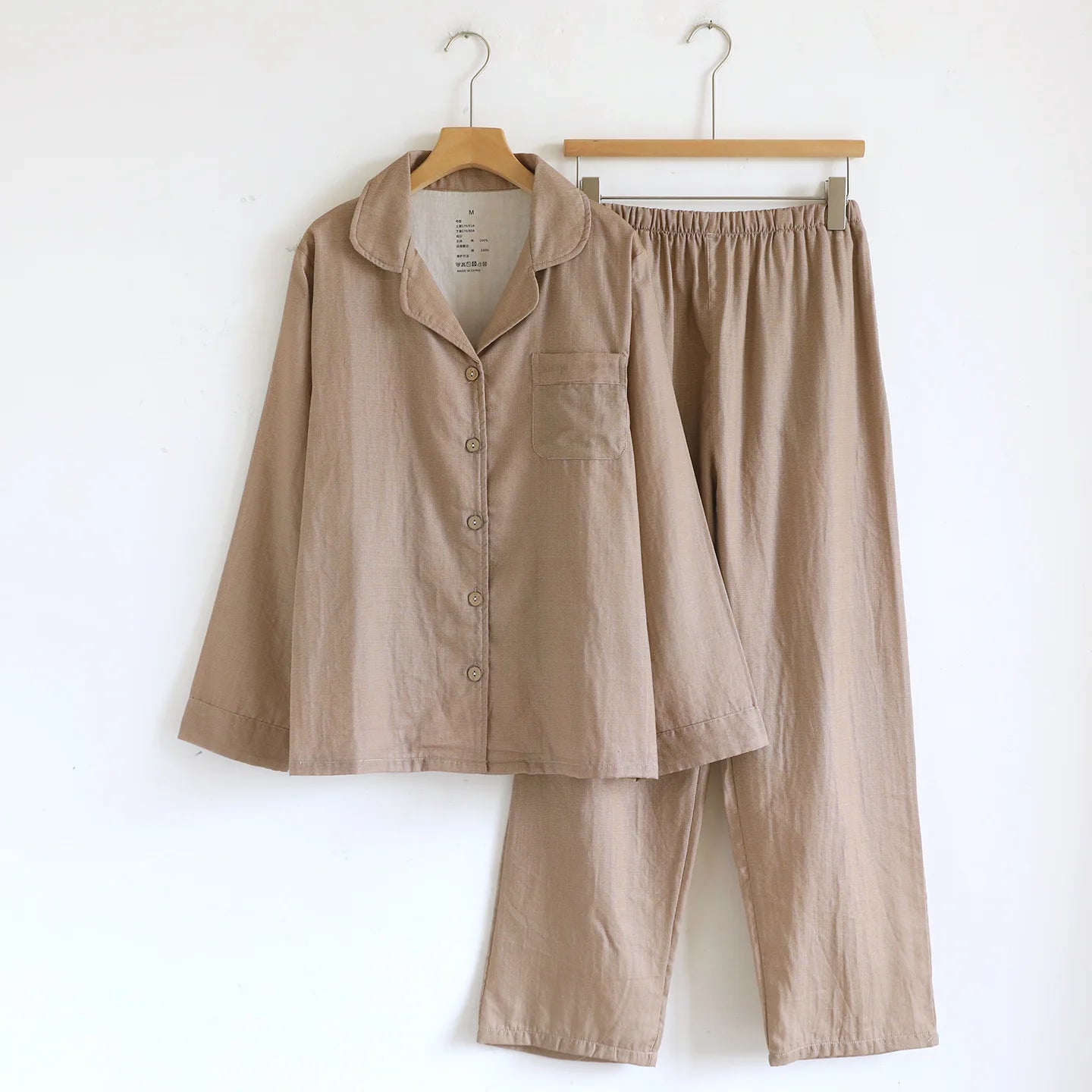 Comfortable Cotton Couples Pajamas Set for Autumn Color Woven Loose Long Sleeved Pants