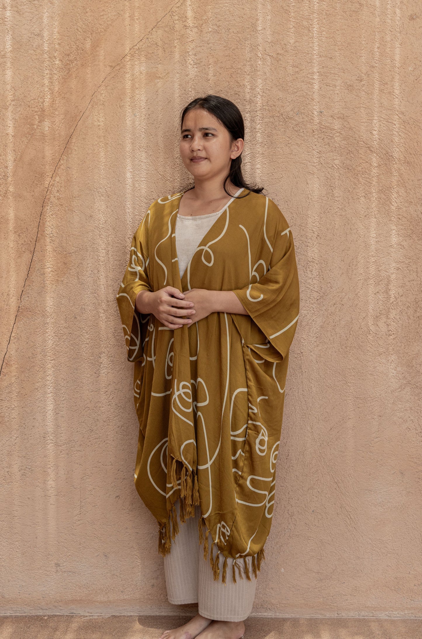 Faces Kimono
