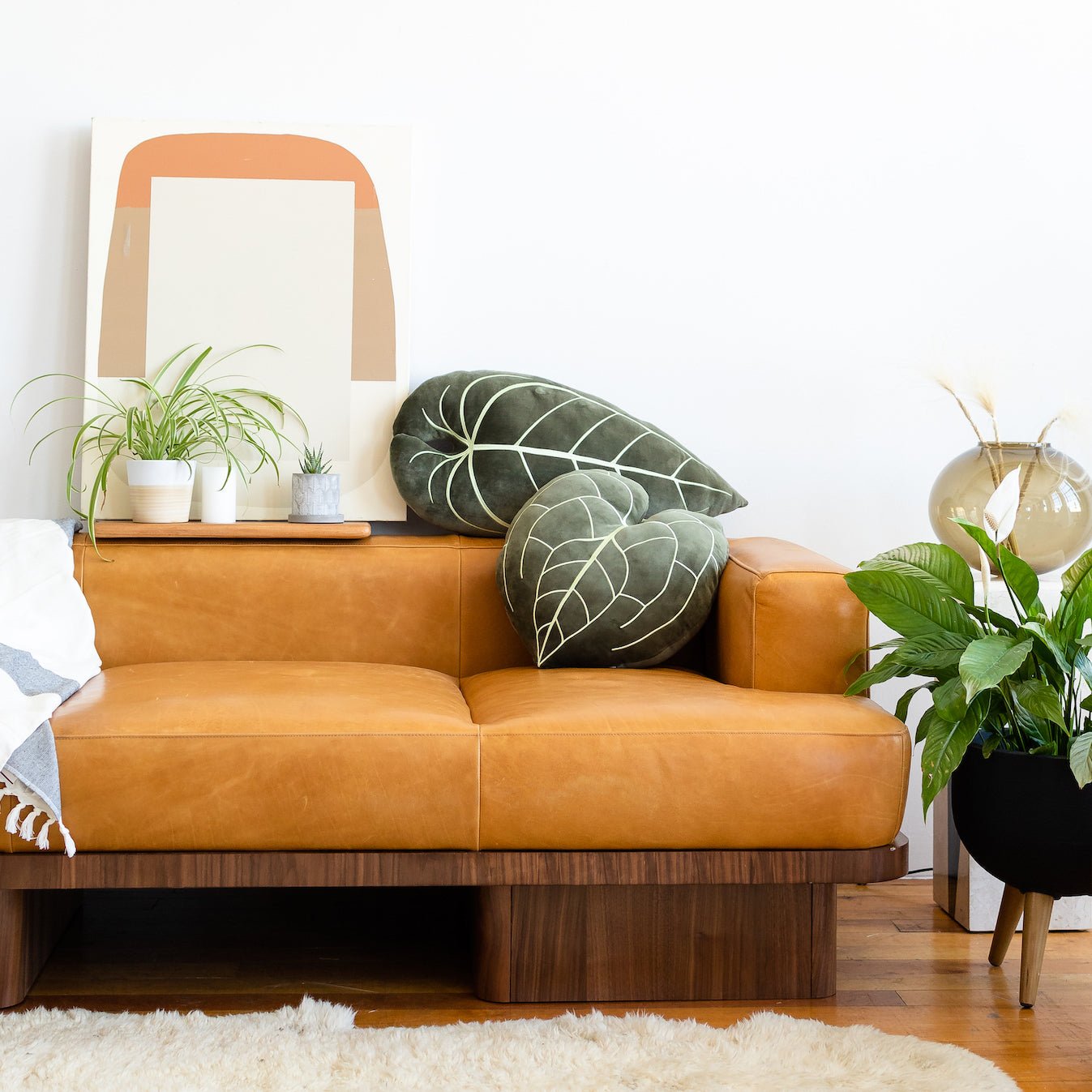 Anthurium Clarinervium - Khaki Decor Pillow