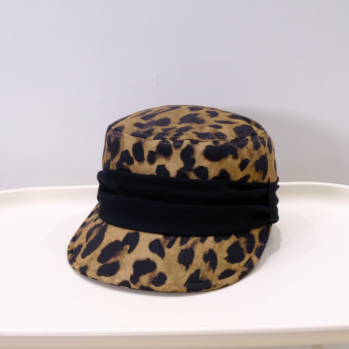 Retro Leopard Print Pleated Bow Hat For Spring And Autumn, Suitable For Both Horseback Riding And Casual Wear. Trendy For Girls With A Baseball Cap Style