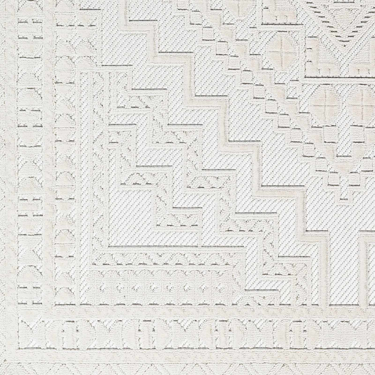 Alya White Fringe Rug