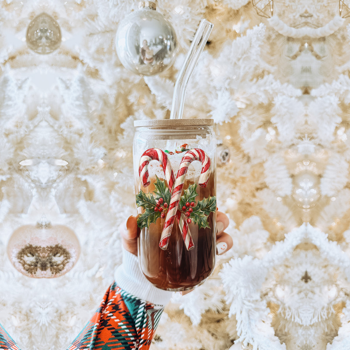 Candy Cane Holly 17oz