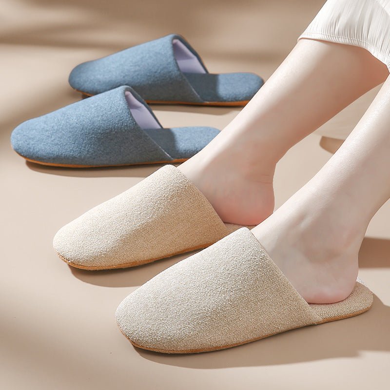 Modern House Slipper / White