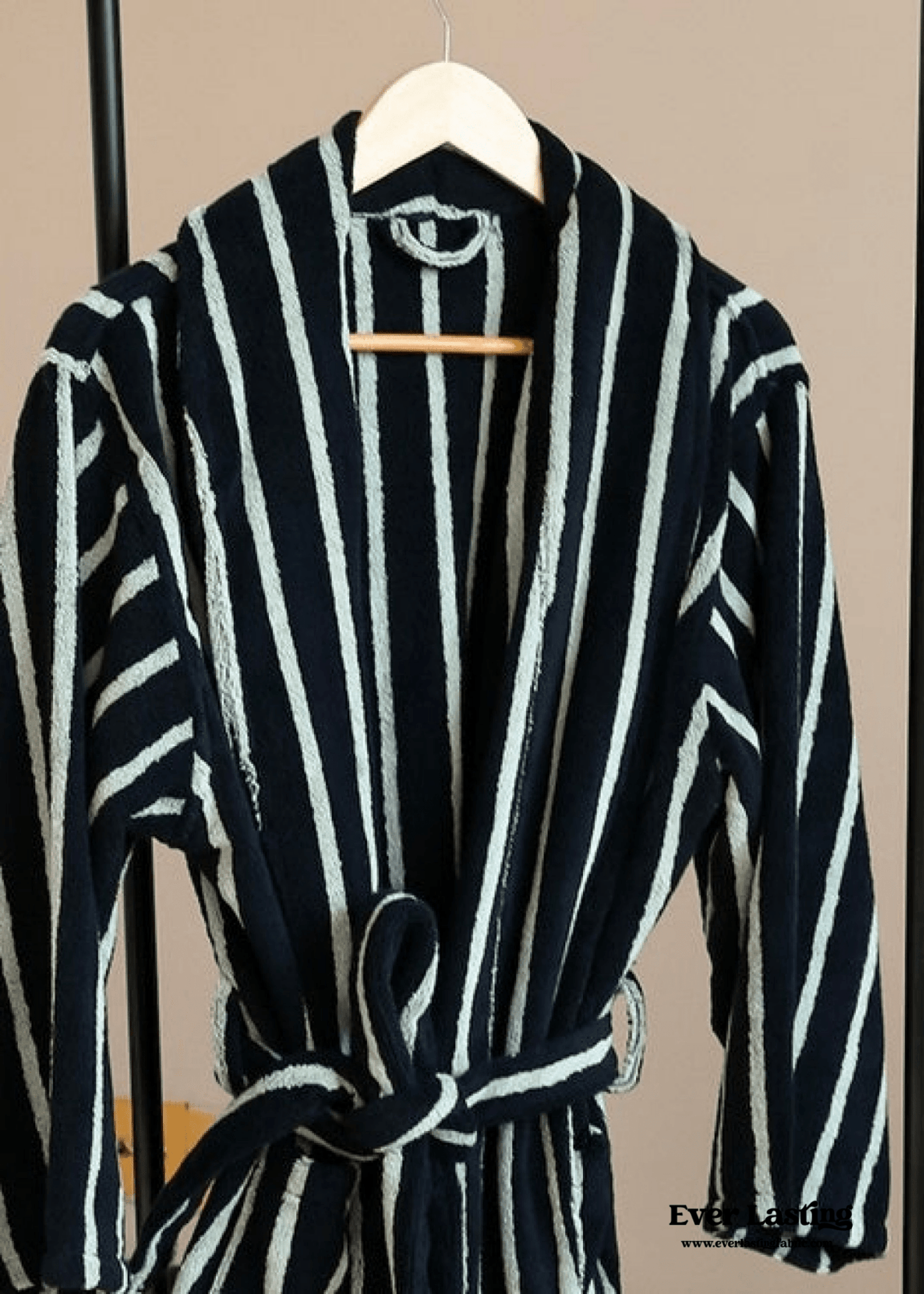 Quiet Evening Striped Robe Set / Green